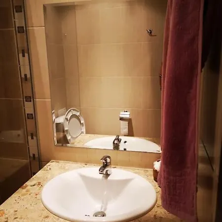 Garden View Апартамент *