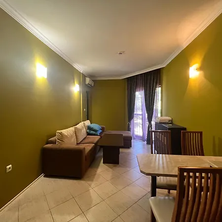 Апартамент Garden View Златни пясъци