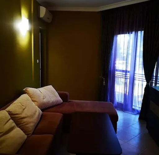 Garden View * Zlate písky