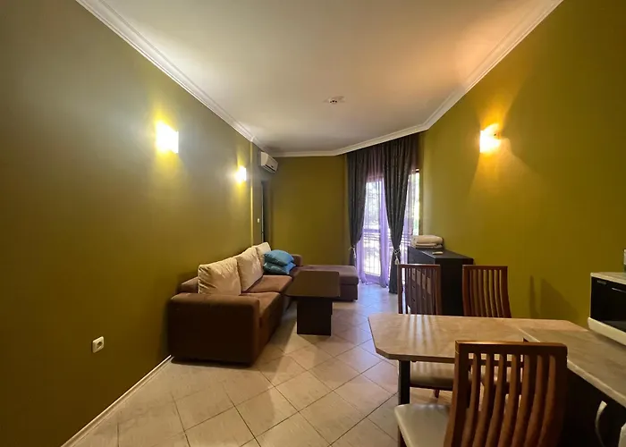 Διαμέρισμα Garden View Golden Sands